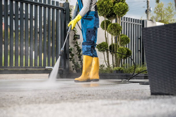 Why Choose Our Certified Pressure Washing Experts for Your Project Needs in Harvard, NE?